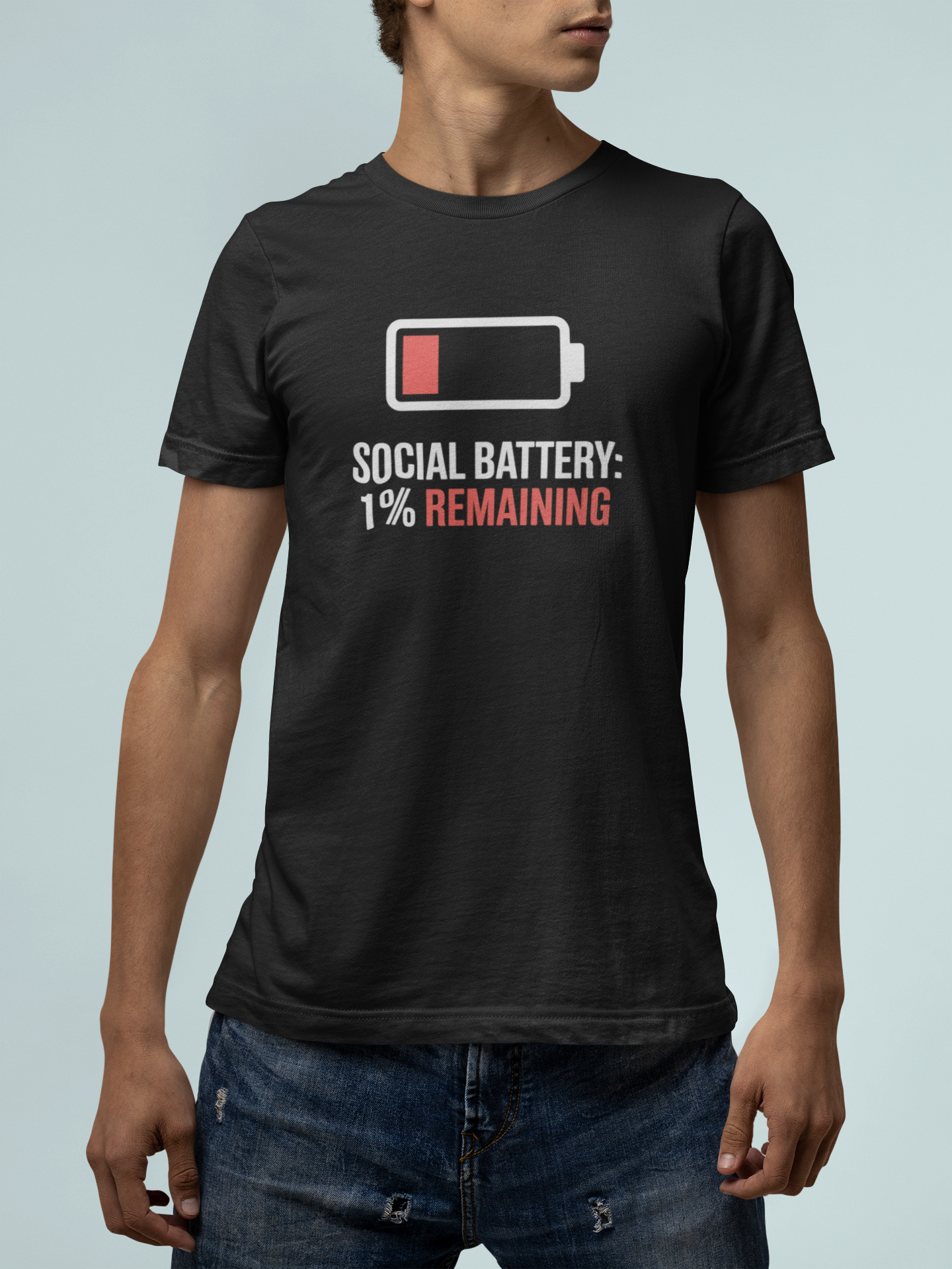 T-Shirt SOCIAL BATTERY: 1% Remaining T-Shirt – Funny Introvert Graphic Tee