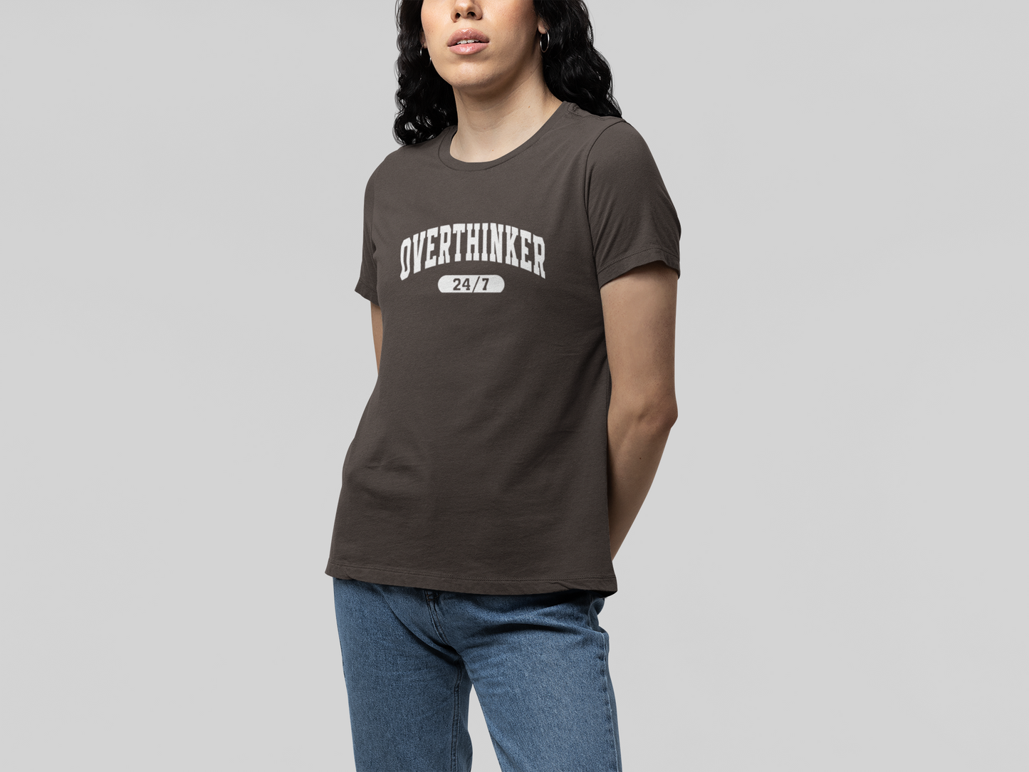 T-Shirt Overthinker 24/7 Shirt – Funny Distressed Collegiate Graphic Tee