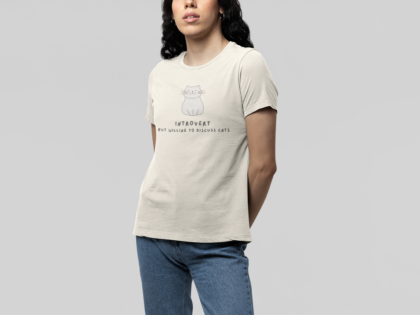 T-Shirt Introvert But Willing to Discuss Cats T-Shirt – Cute Kawaii Cat Tee