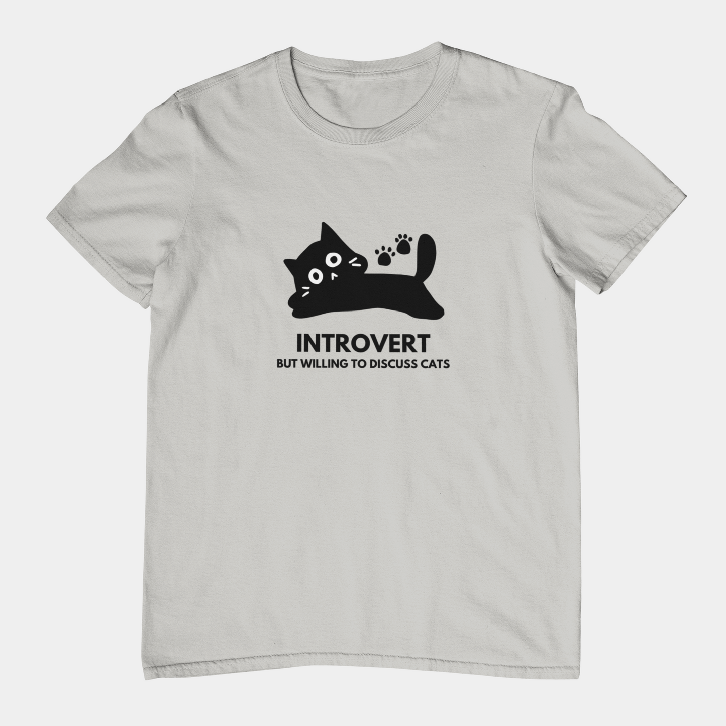 T-Shirt Introvert But Willing Discuss Cats T-Shirt – Funny Black Cat Shirt