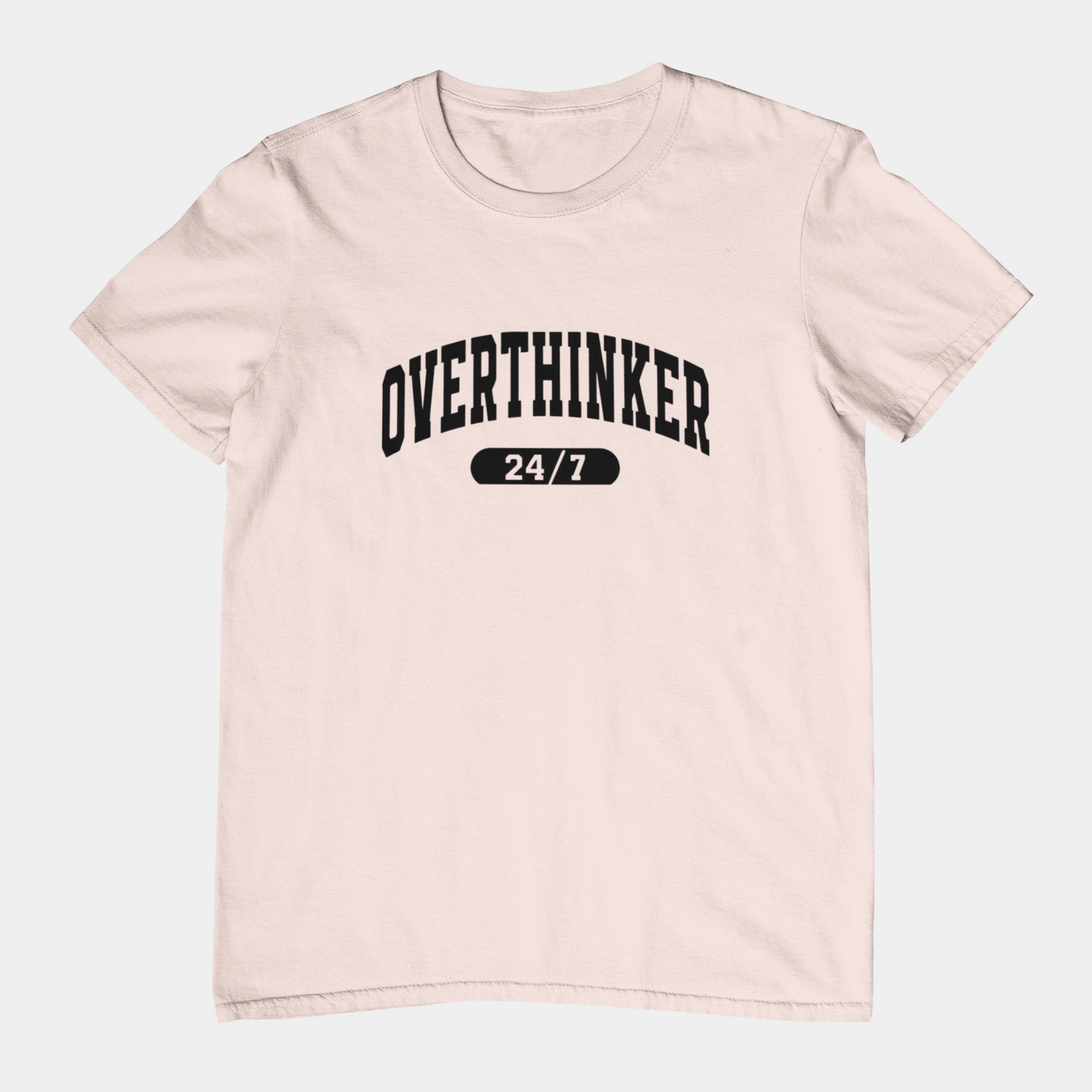 T-Shirt Overthinker 24/7 Shirt – Funny Distressed Collegiate Graphic Tee