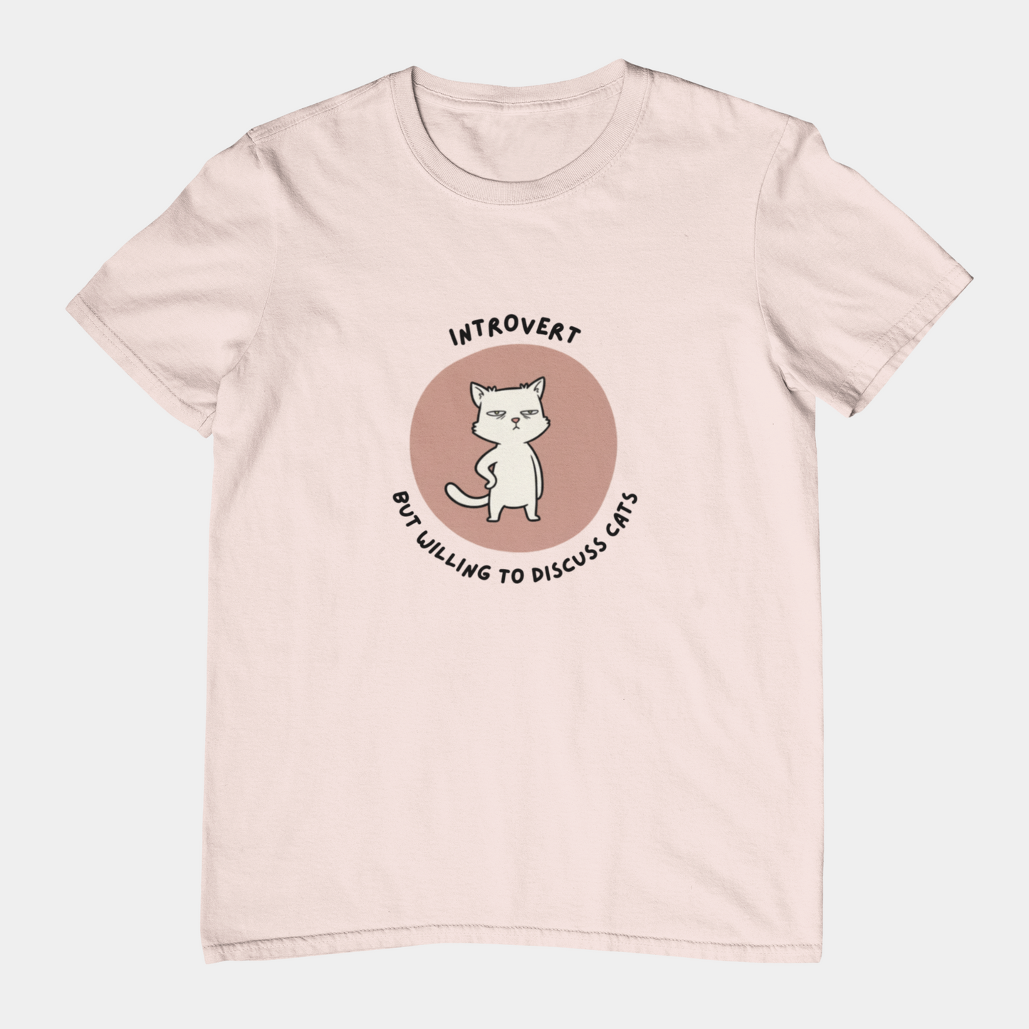 T-Shirt Introvert But Willing to Discuss Cats T-Shirt – Grumpy Cat Graphic Tee