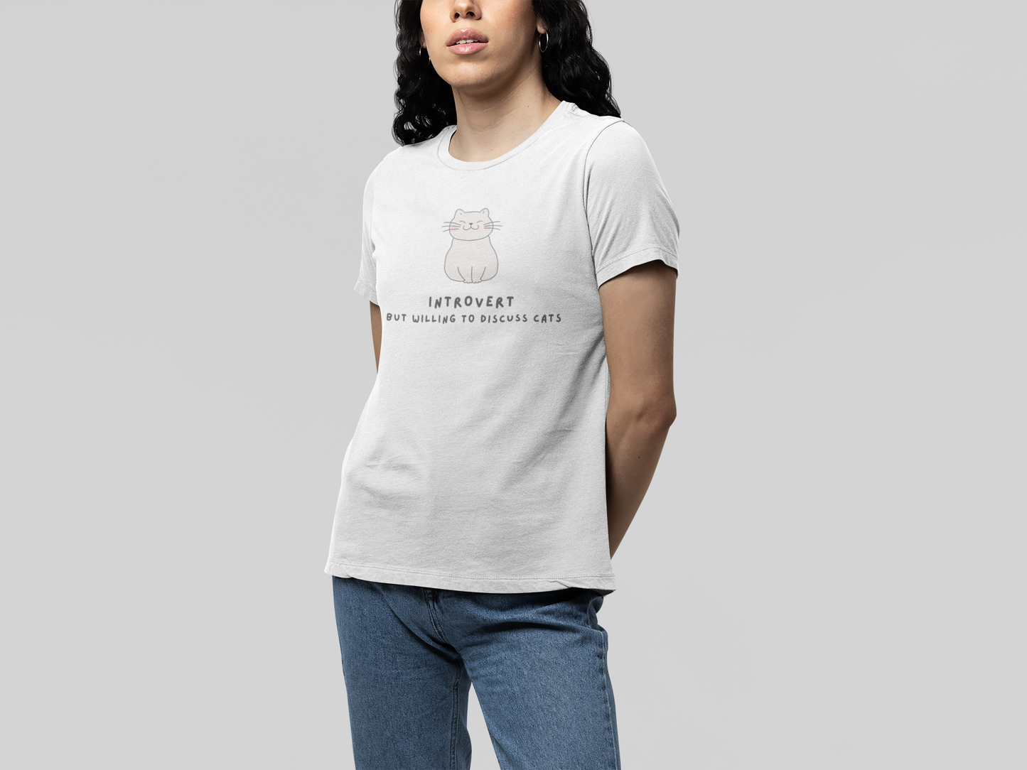 T-Shirt Introvert But Willing to Discuss Cats T-Shirt – Cute Kawaii Cat Tee