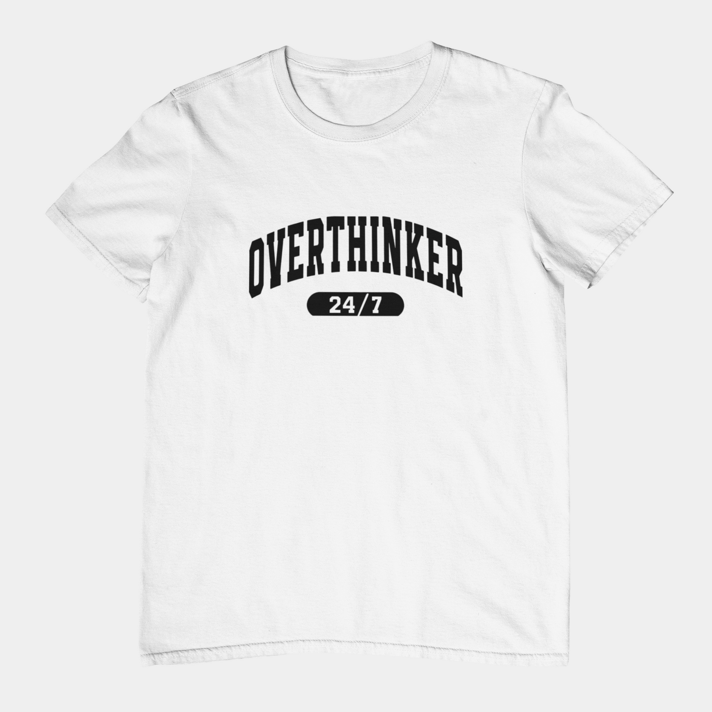 T-Shirt Overthinker 24/7 Shirt – Funny Distressed Collegiate Graphic Tee
