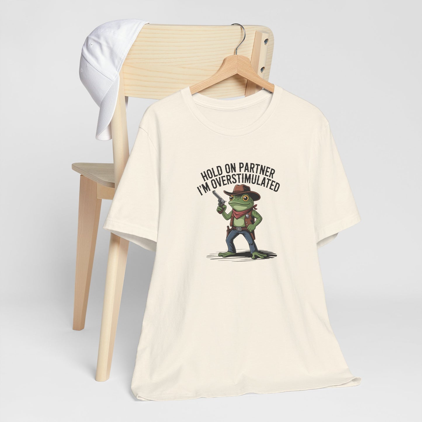 T-Shirt HOLD ON PARTNER I'M OVERSTIMULATED – Funny ADHD T-shirt