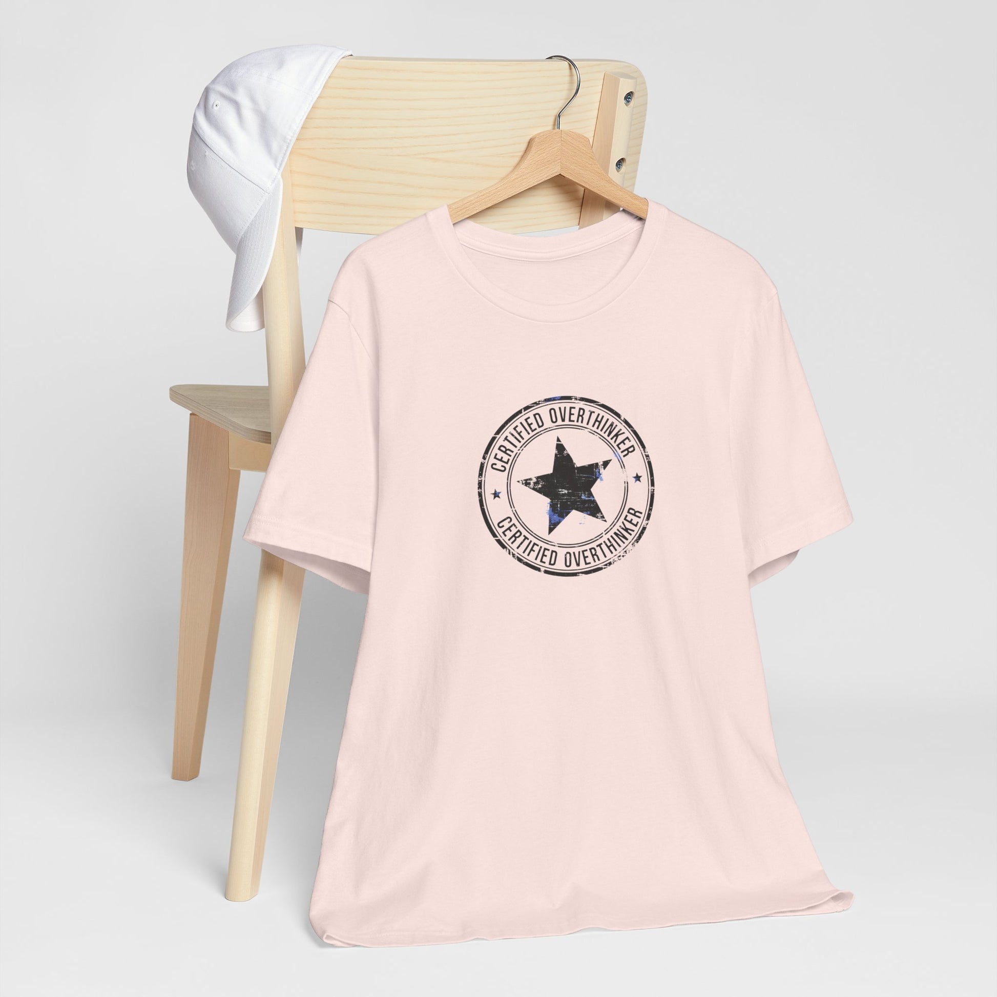 T-Shirt CERTIFIED OVERTHINKER T-Shirt – Vintage Stamp Seal Graphic Tee