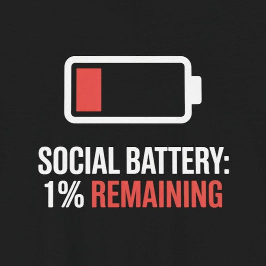 T-Shirt SOCIAL BATTERY: 1% Remaining T-Shirt – Funny Introvert Graphic Tee