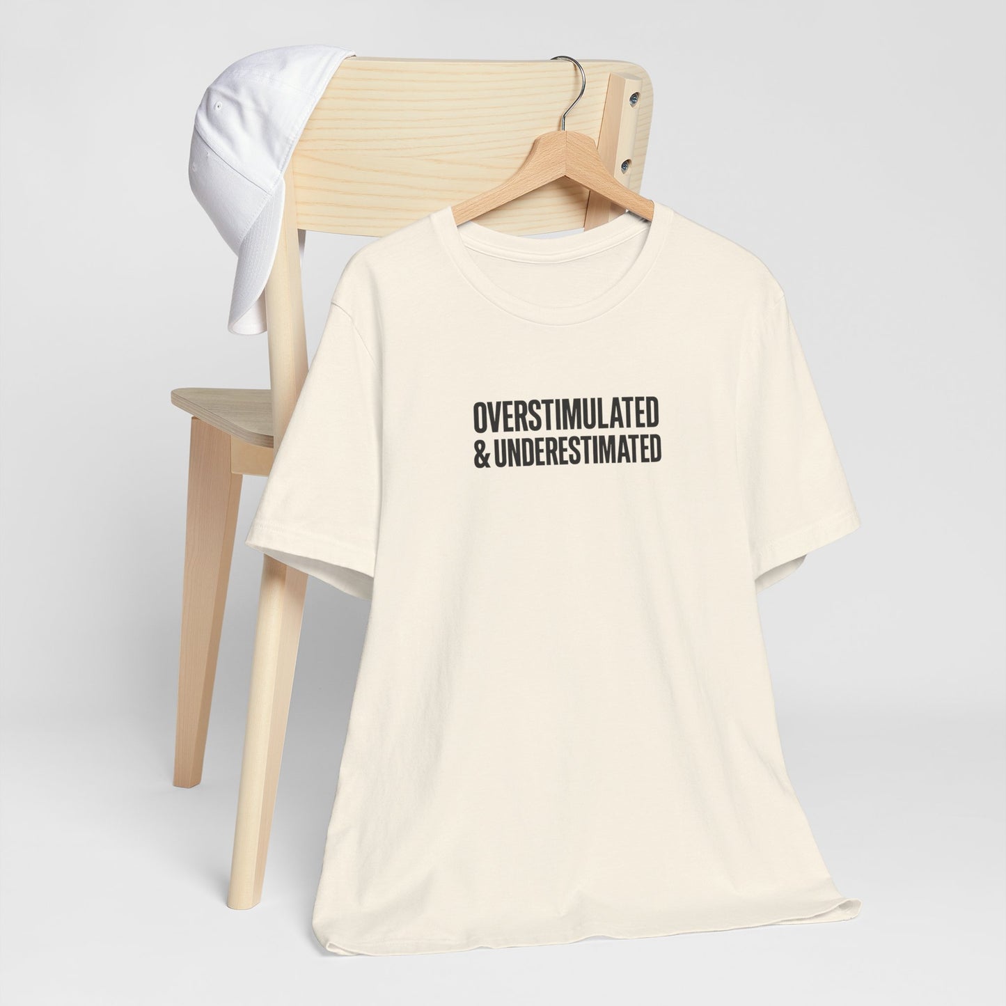 T-Shirt OVERSTIMULATED & UNDERESTIMATED ADHD Minimalist Graphic T-Shirt