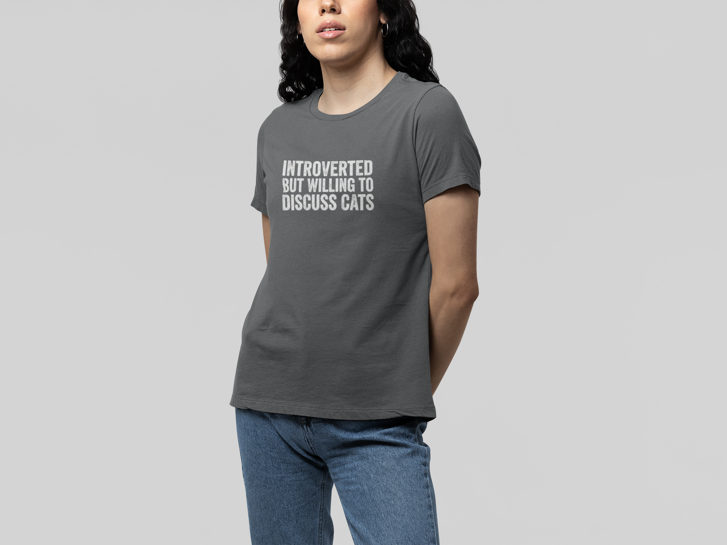 T-Shirt Introverted But Willing to Discuss Cats Shirt – Distressed Cat Tee