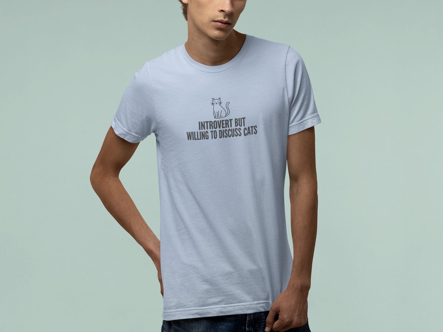 T-Shirt INTROVERT BUT WILLING TO DISCUSS CATS Funny Cat Lover T-Shirt