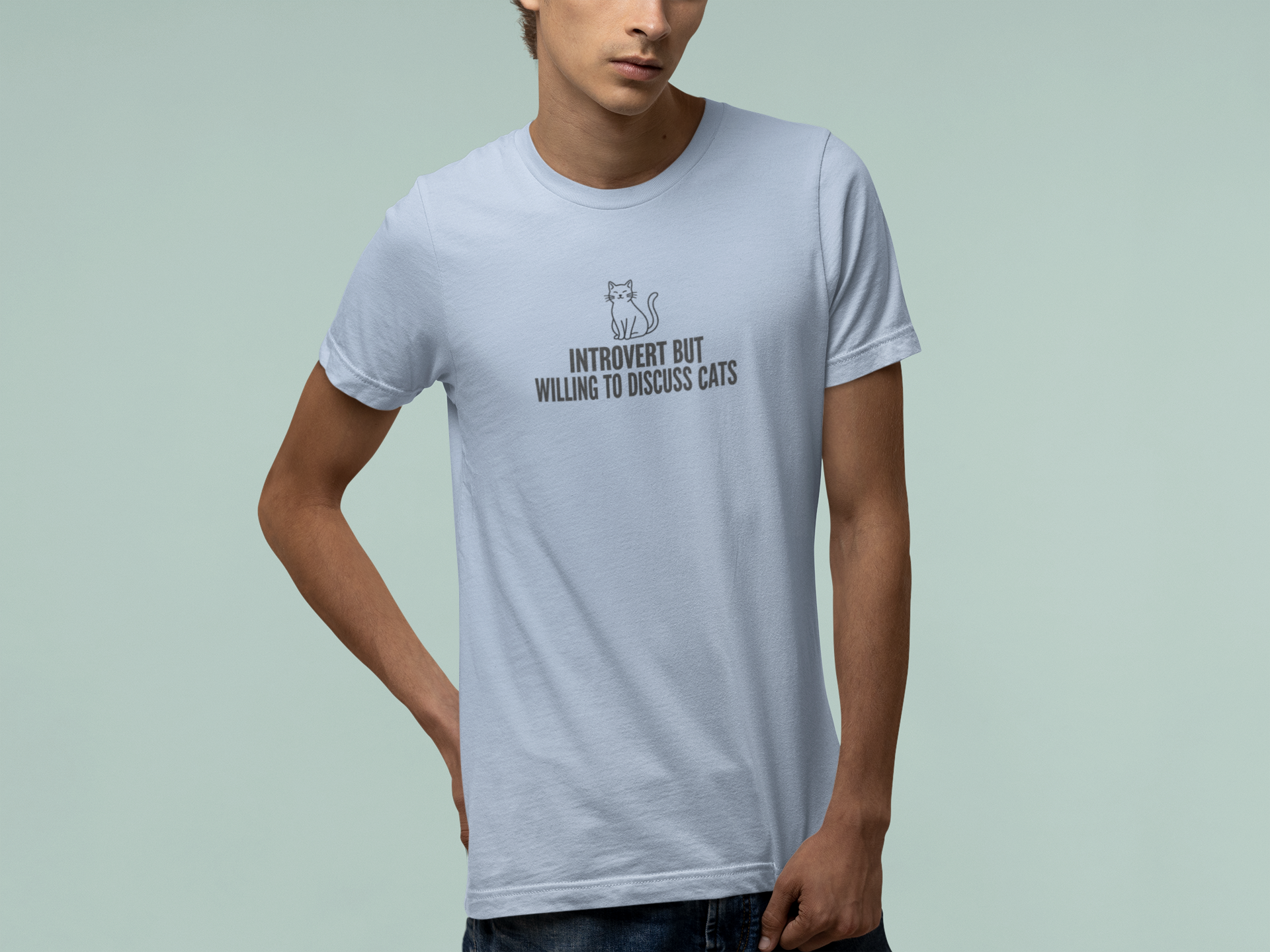T-Shirt INTROVERT BUT WILLING TO DISCUSS CATS Funny Cat Lover T-Shirt