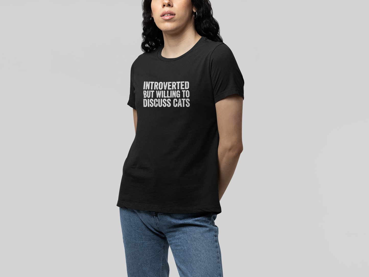 T-Shirt Introverted But Willing to Discuss Cats Shirt – Distressed Cat Tee