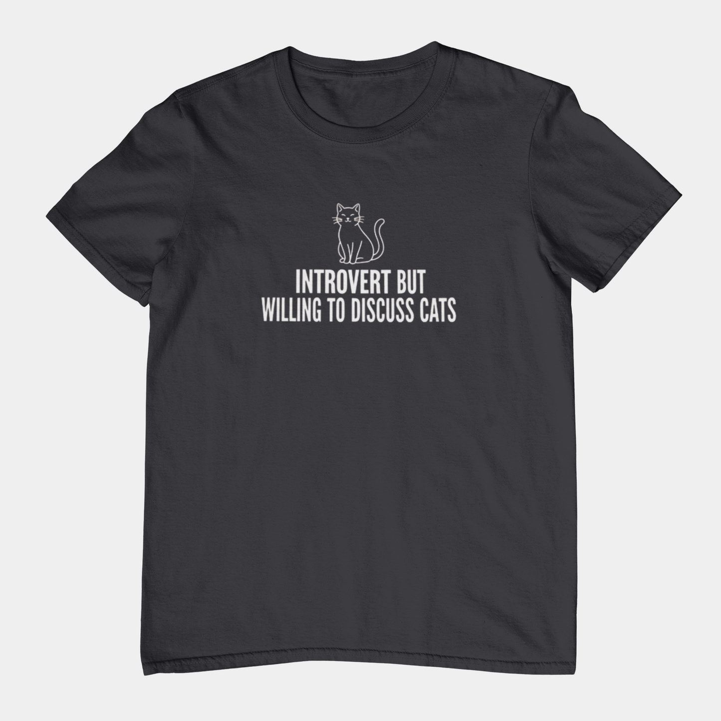 T-Shirt INTROVERT BUT WILLING TO DISCUSS CATS Funny Cat Lover T-Shirt