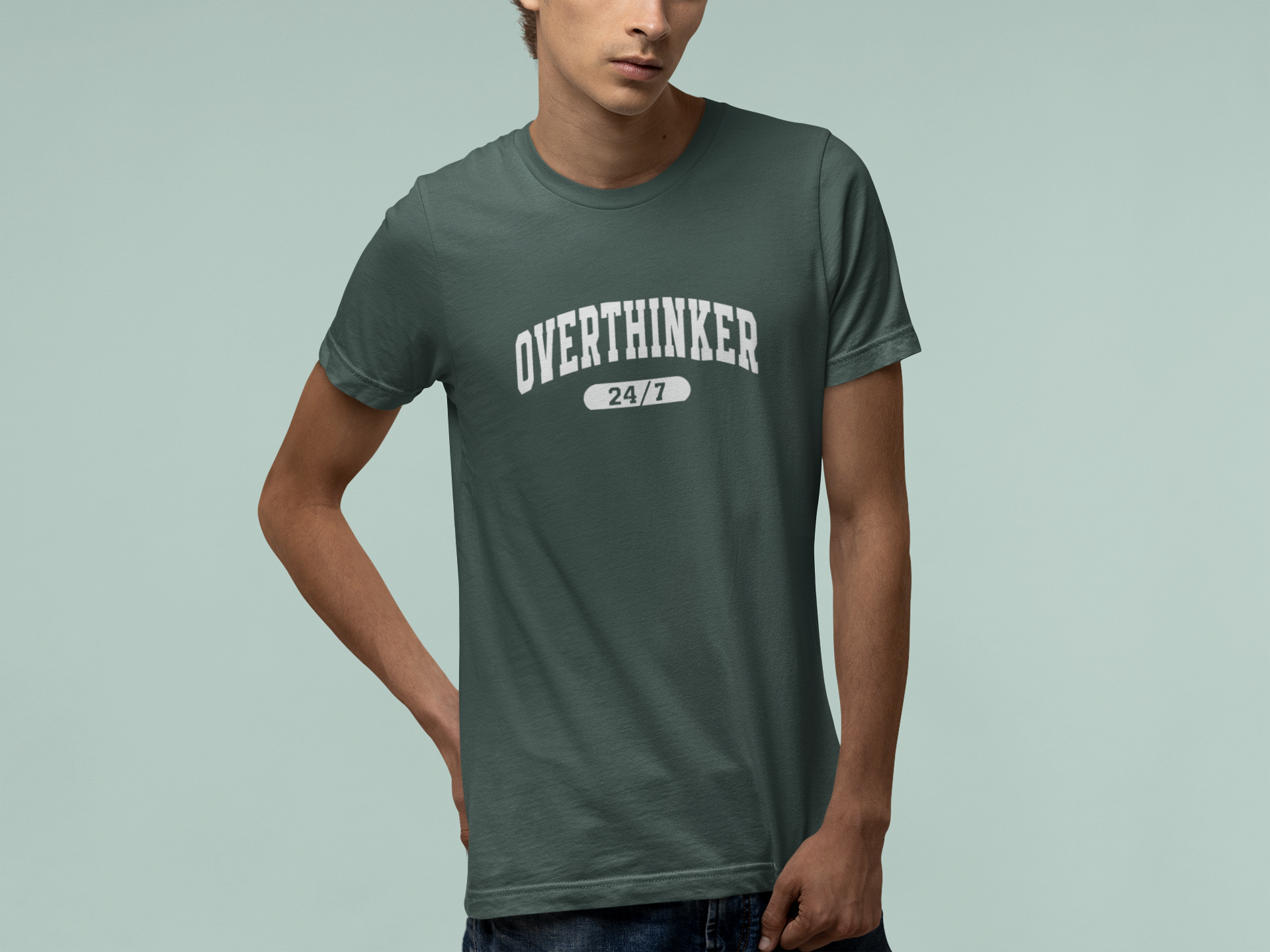 T-Shirt Overthinker 24/7 Shirt – Funny Distressed Collegiate Graphic Tee