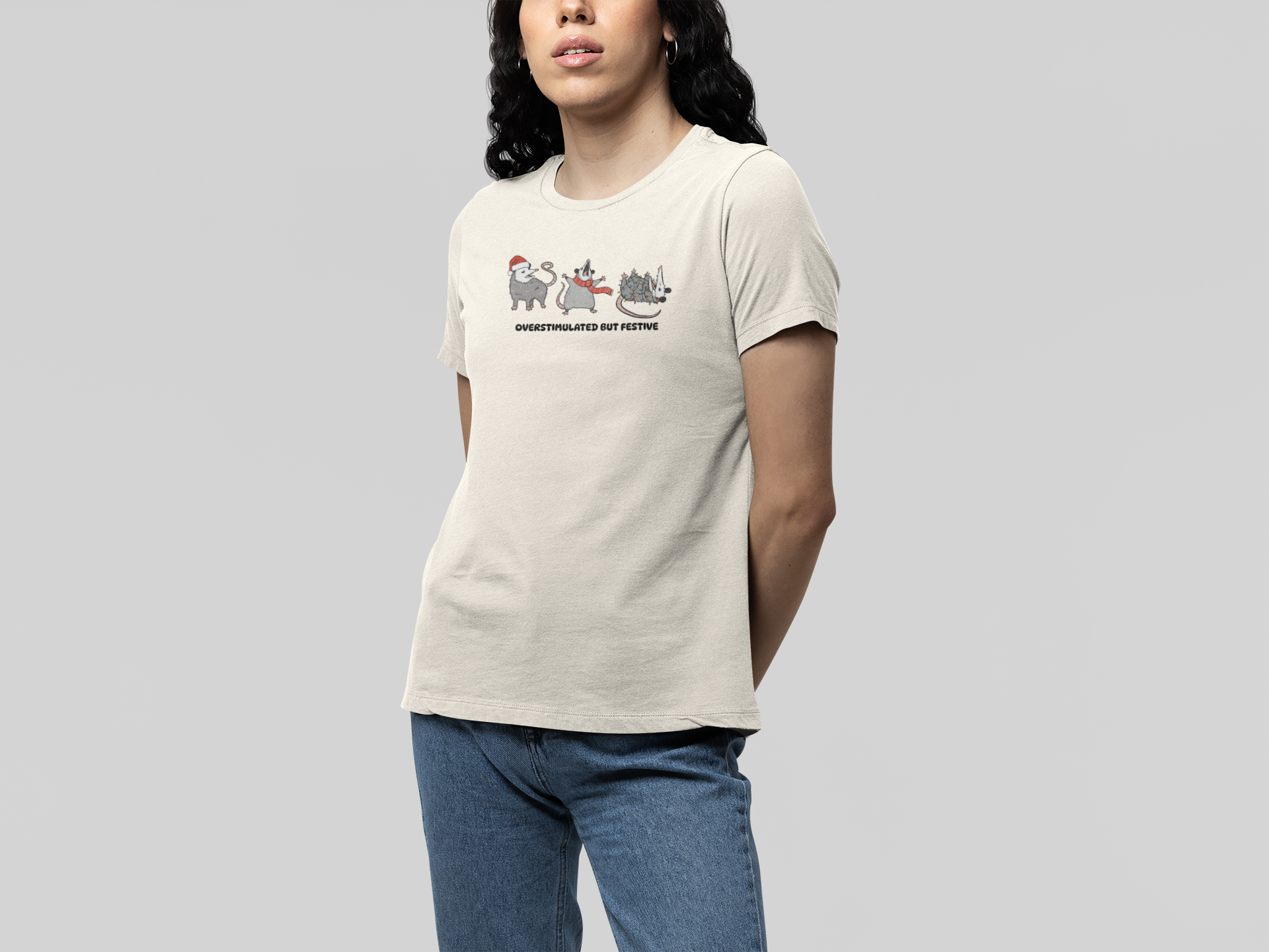 T-Shirt Overstimulated but Festive - Funny Introvert Christmas Shirt Opossum