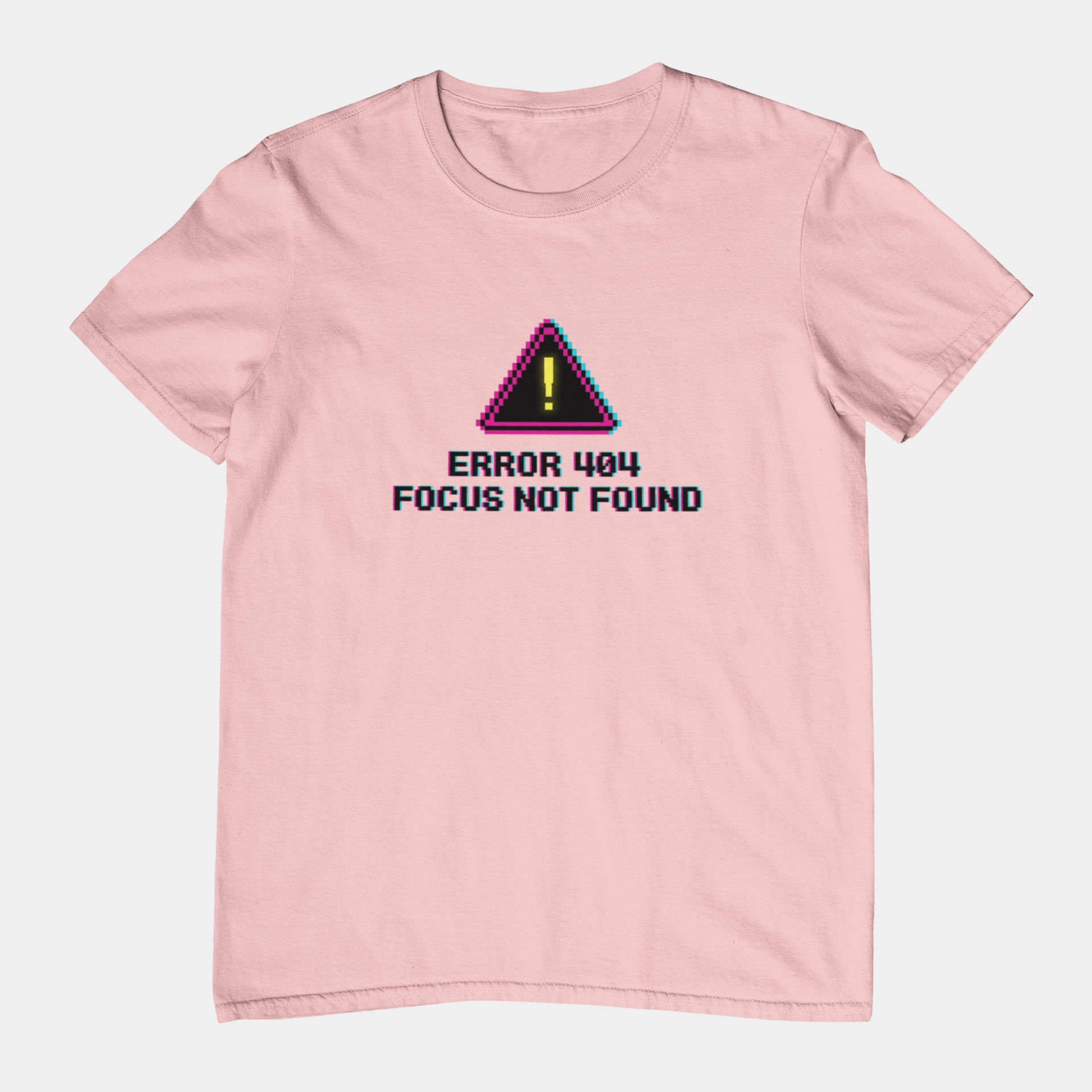 T-Shirt ERROR 404 FOCUS NOT FOUND T-Shirt – Funny Pixel Glitch Graphic Tee