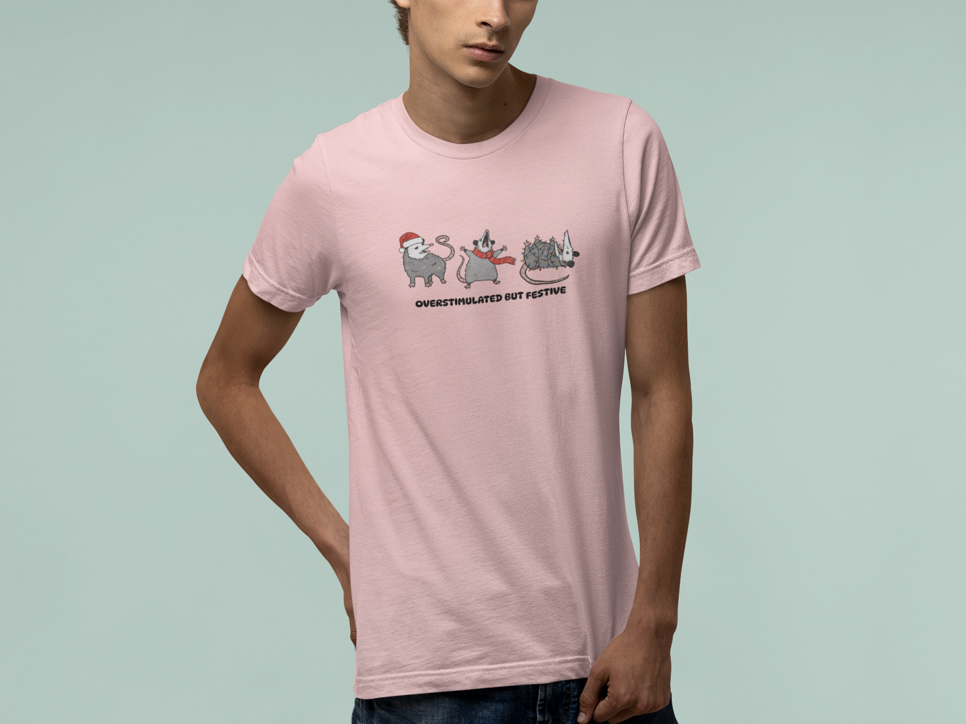 T-Shirt Overstimulated but Festive - Funny Introvert Christmas Shirt Opossum