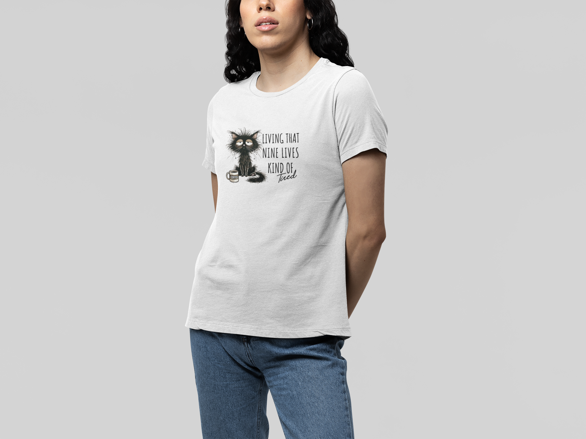 T-Shirt Living That Nine Lives Kind of Tired T-Shirt – Scruffy Cat Graphic Tee